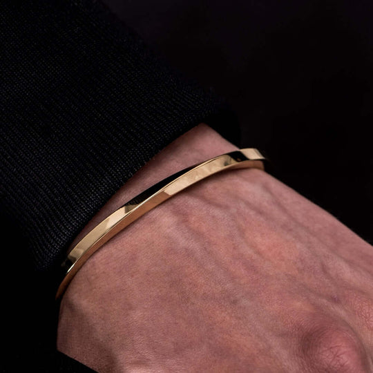 Elegant Gold Cuff Bangle - Timeless Style | Alfa Jewelry